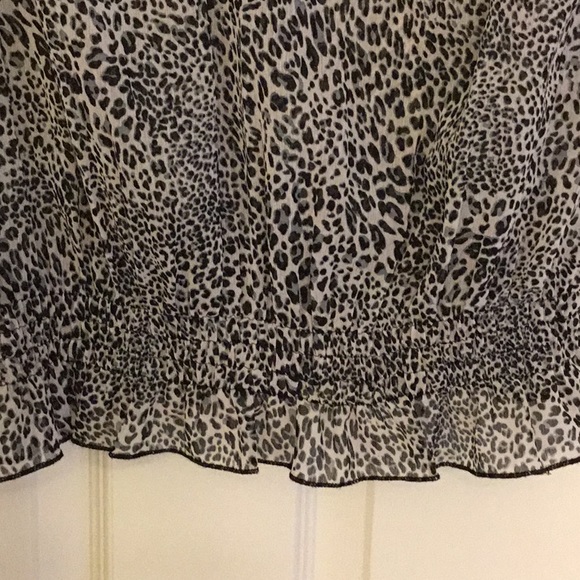 Cache Boho Leopard Print Top w/ Chains - Picture 4 of 7